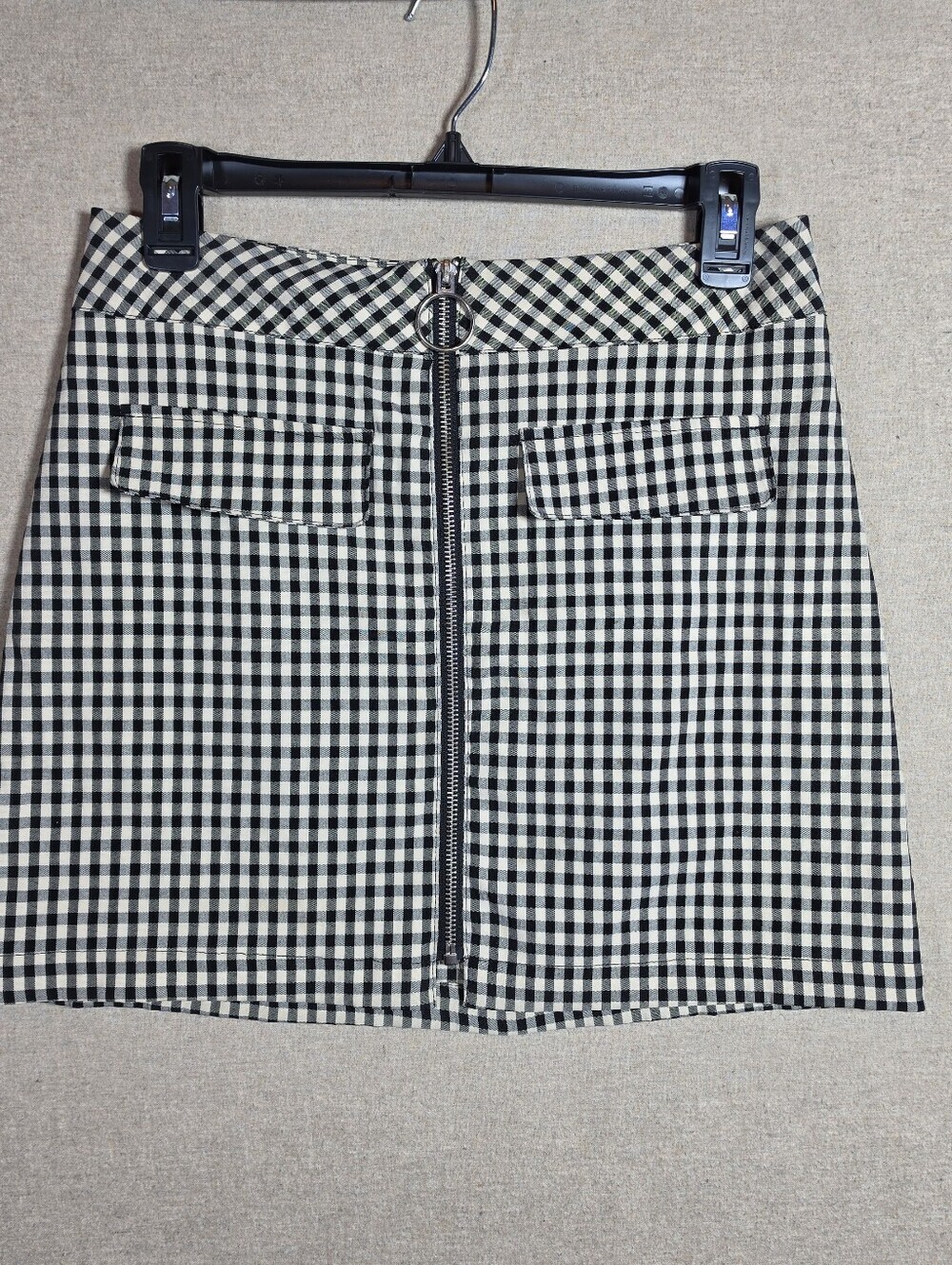 Urban Outfitters UO Women M Gingham Mini Skirt Cream Black Front Zip Y2K